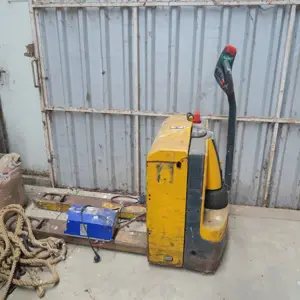 Hochhubwagen/ Mitgänger Jungheinrich EJE11