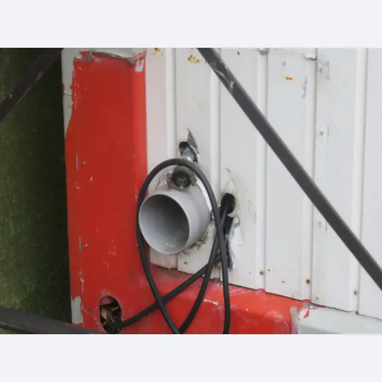 Div. techn. Einrichtung aus einem Lagerbestand-2