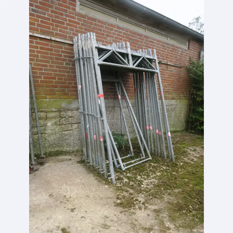 Div. techn. Einrichtung aus einem Lagerbestand-1