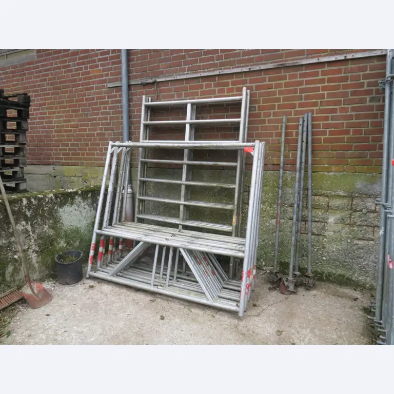 Div. techn. Einrichtung aus einem Lagerbestand-1