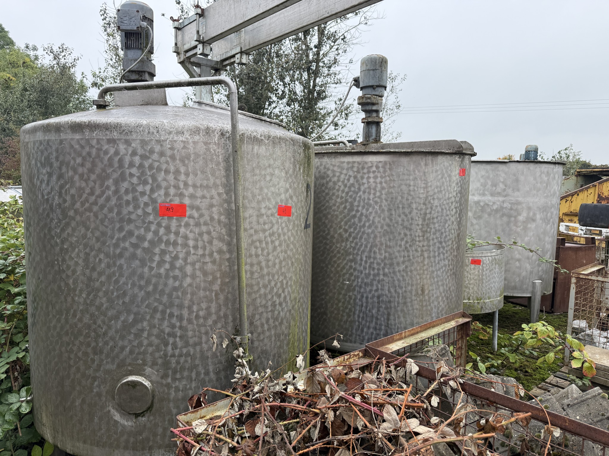 Różne urządzenia techniczne z magazynu-3