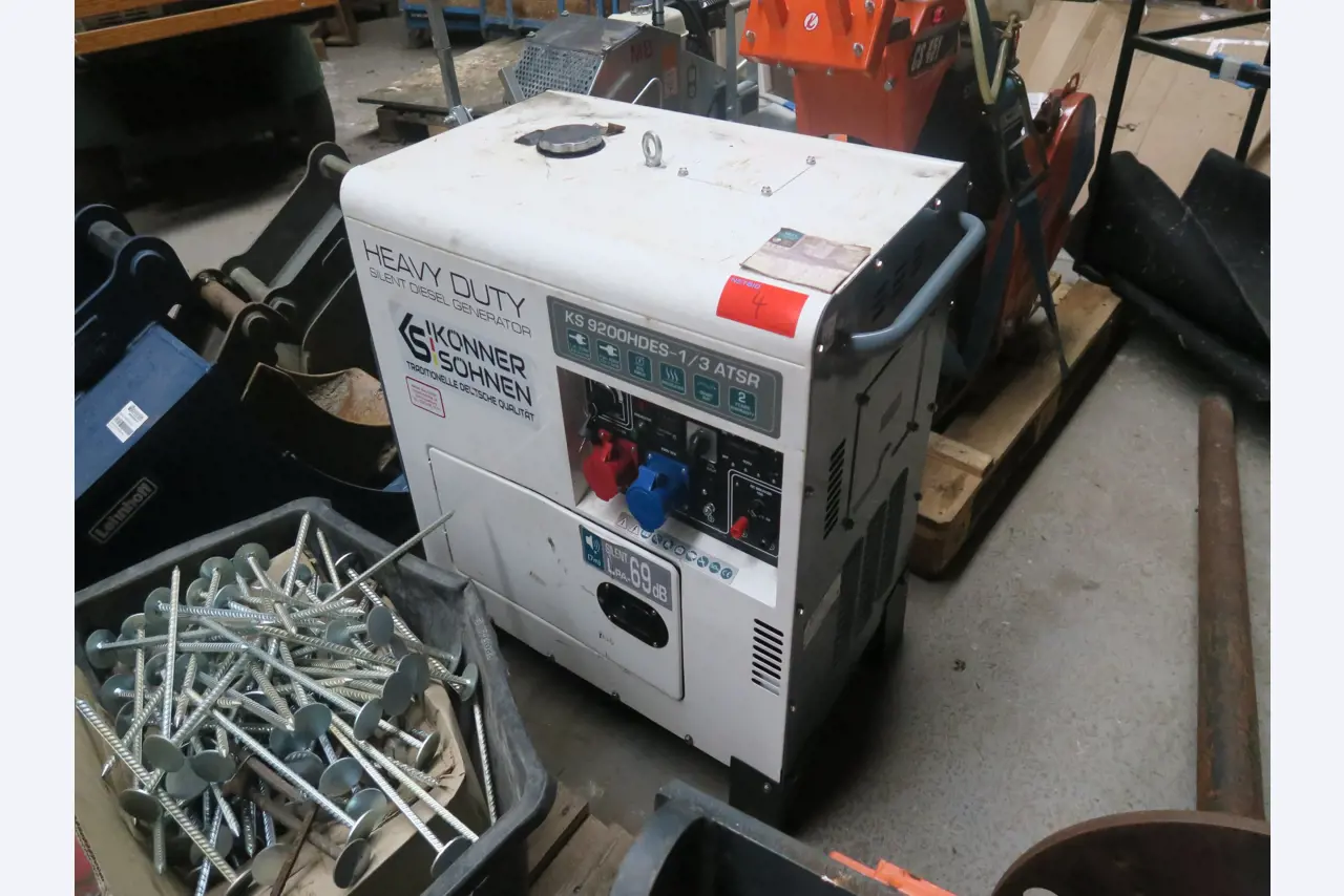 Div. techn. Einrichtung aus einem Lagerbestand-1