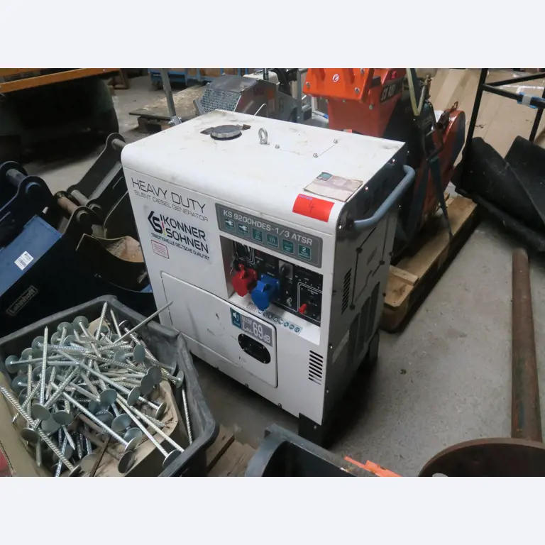 Div. techn. Einrichtung aus einem Lagerbestand-1