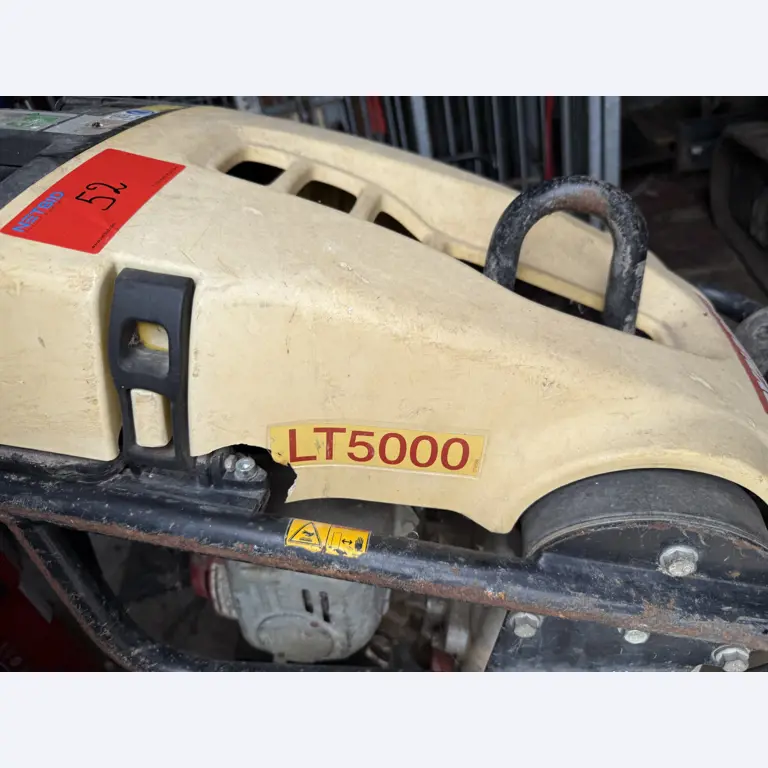 Div. techn. Einrichtung aus einem Lagerbestand-2