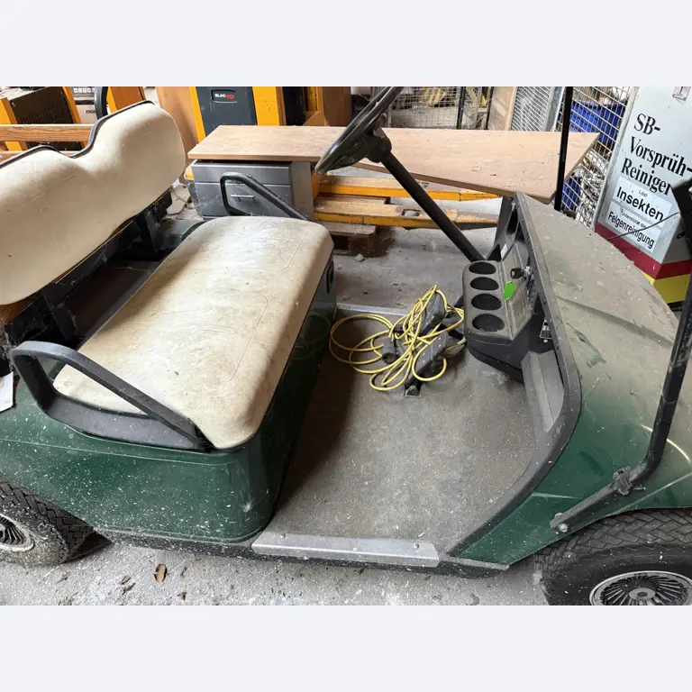 Div. techn. Einrichtung aus einem Lagerbestand-2