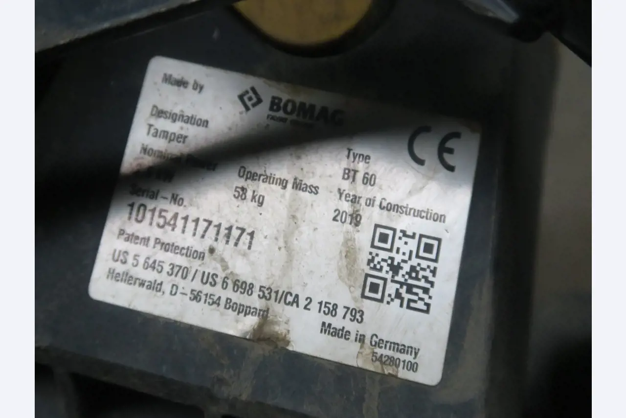 Div. techn. Einrichtung aus einem Lagerbestand-2