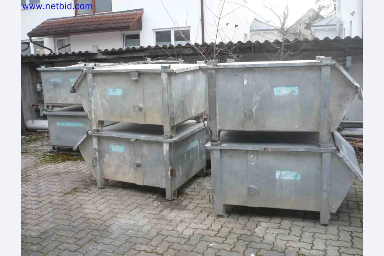 Trucks with loading crane, vans, Dokas with tarpaulin and bows, station wagons, forklift trucks, skips, small equipment, tools-1