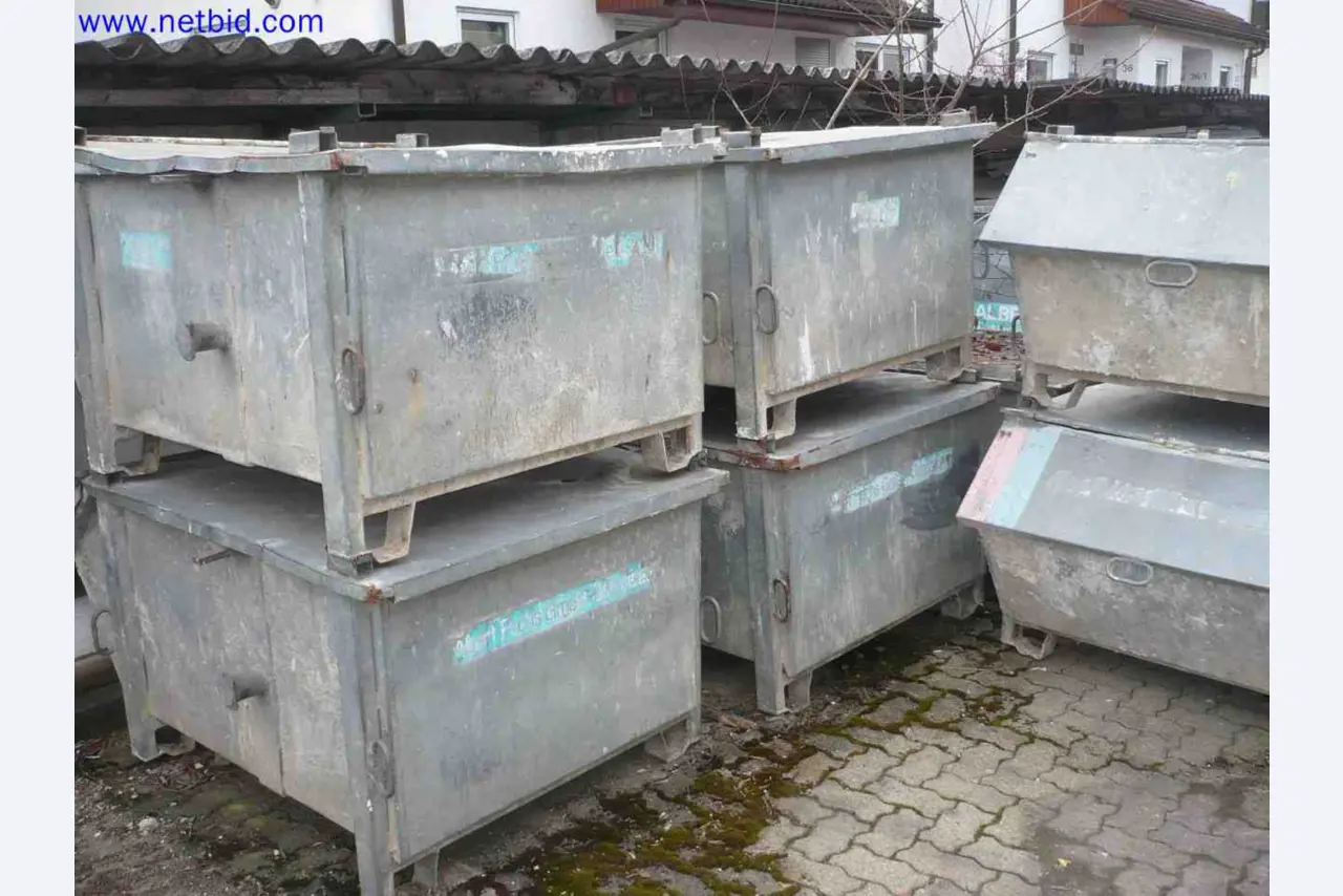 Trucks with loading crane, vans, Dokas with tarpaulin and bows, station wagons, forklift trucks, skips, small equipment, tools-3