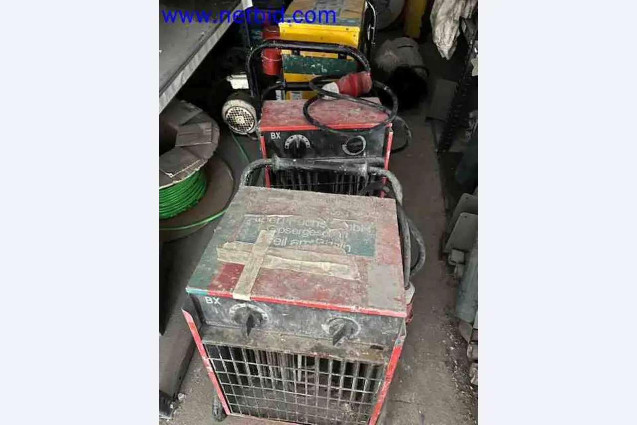 Trucks with loading crane, vans, Dokas with tarpaulin and bows, station wagons, forklift trucks, skips, small equipment, tools-9