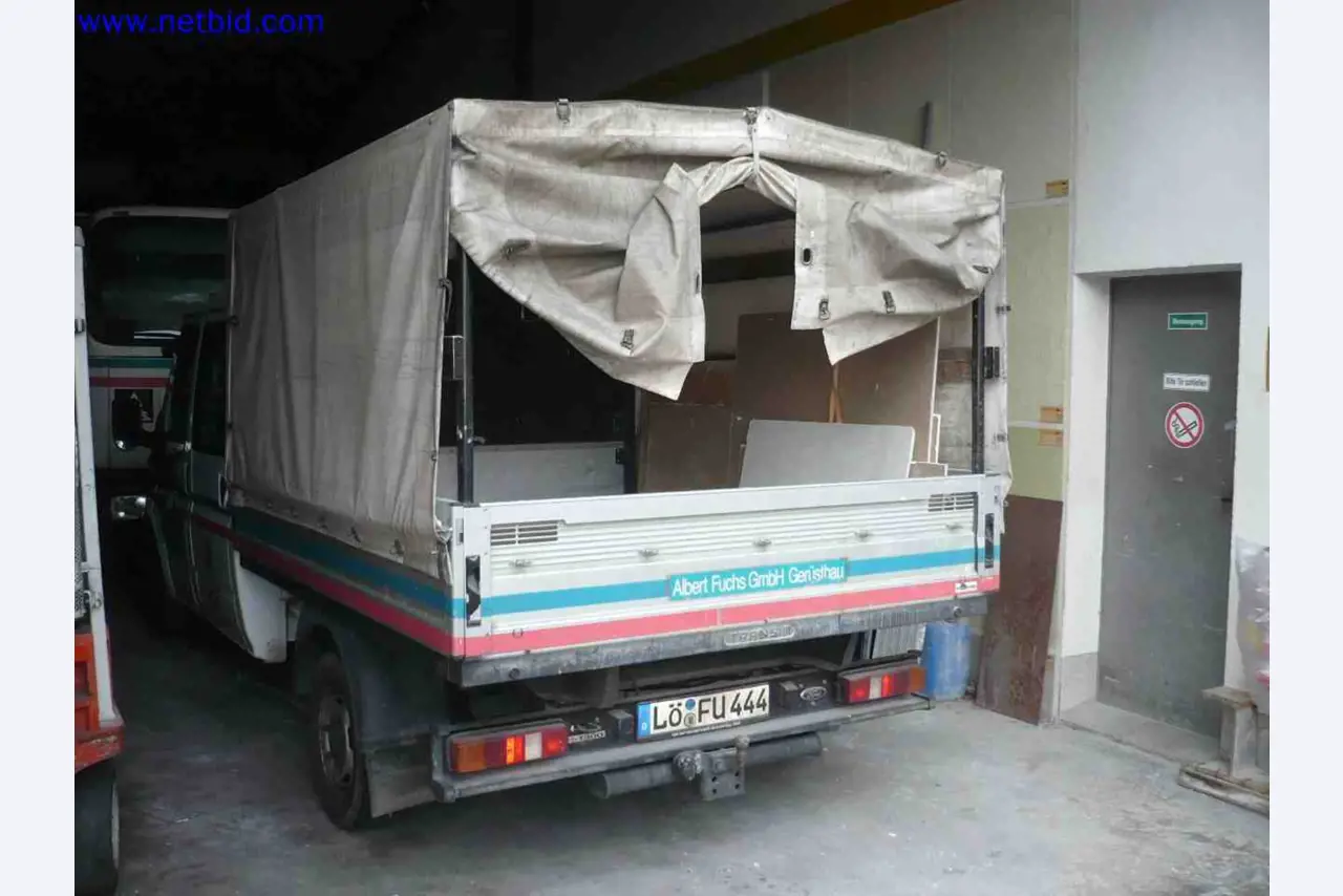 Trucks with loading crane, vans, Dokas with tarpaulin and bows, station wagons, forklift trucks, skips, small equipment, tools-3