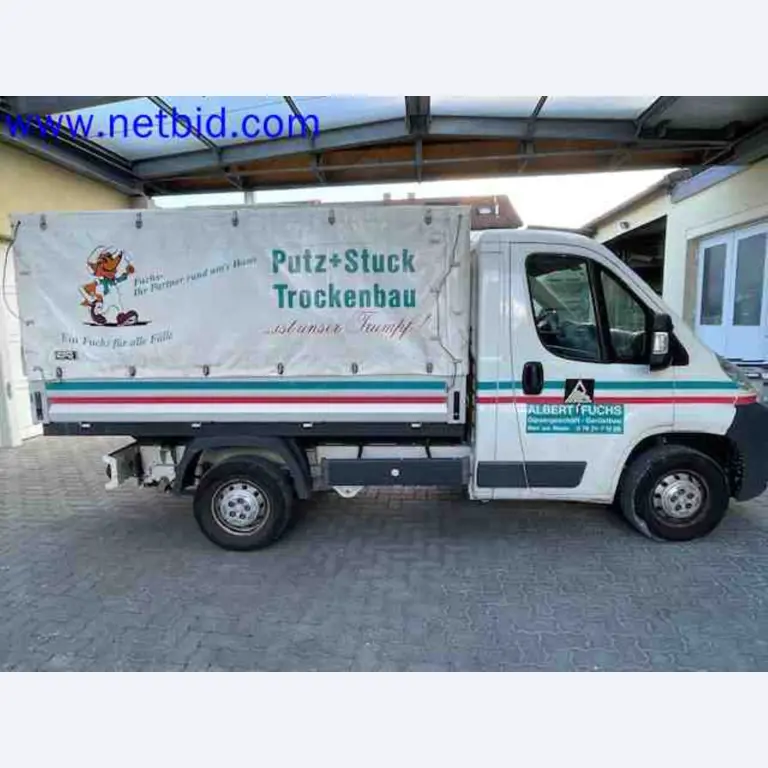 Trucks with loading crane, vans, Dokas with tarpaulin and bows, station wagons, forklift trucks, skips, small equipment, tools-1