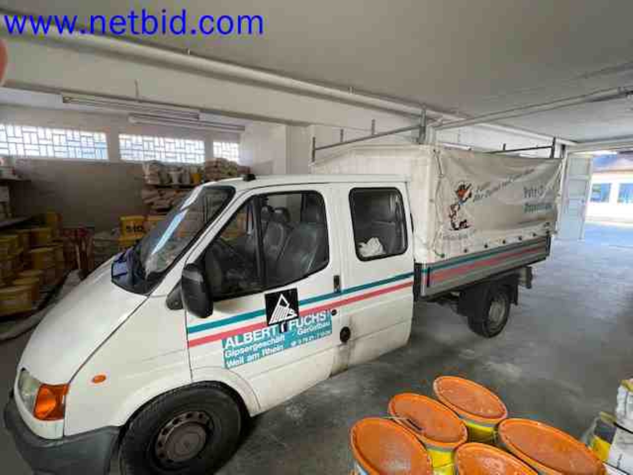 Trucks with loading crane, vans, Dokas with tarpaulin and bows, station wagons, forklift trucks, skips, small equipment, tools-1