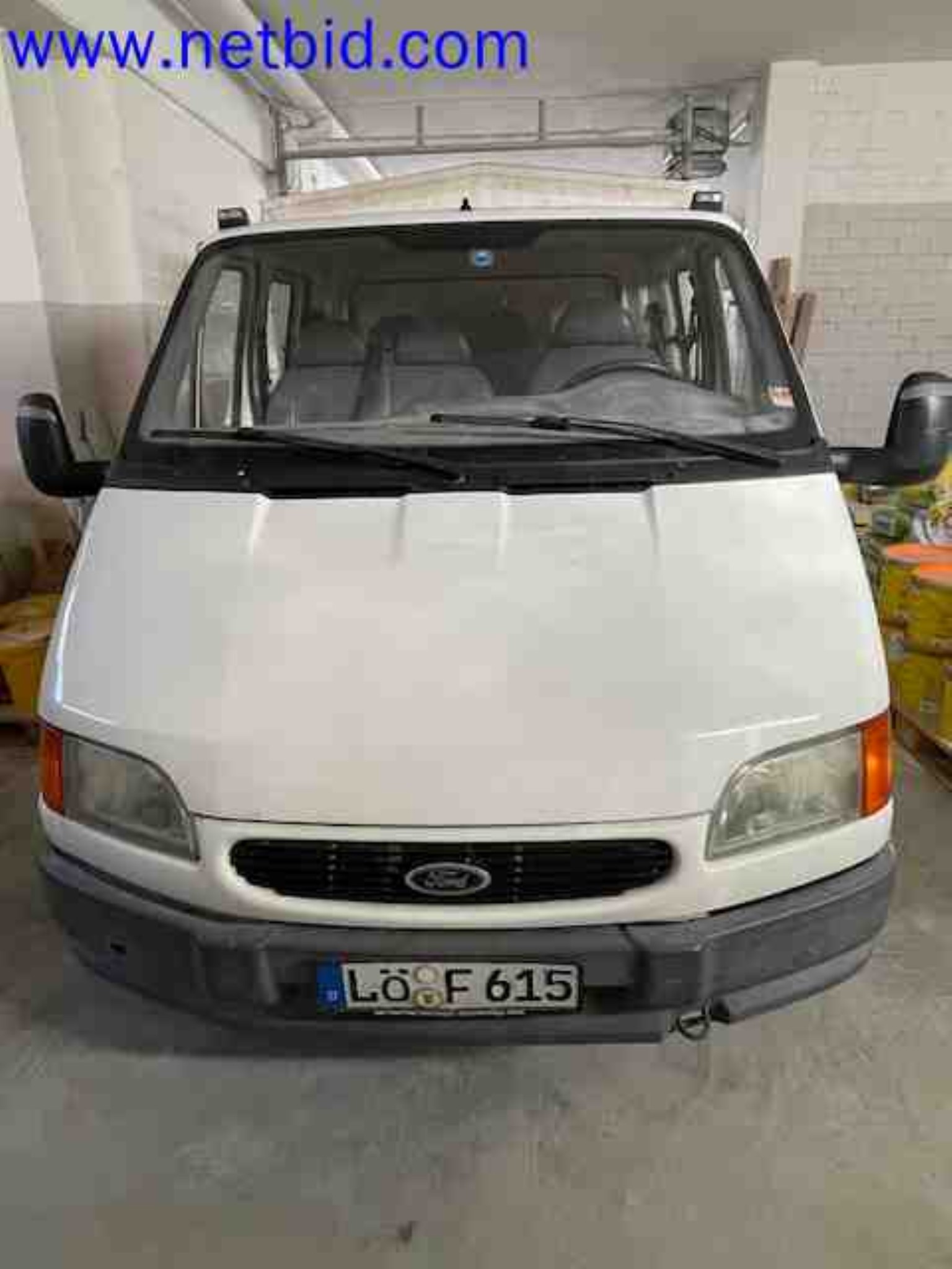 Trucks with loading crane, vans, Dokas with tarpaulin and bows, station wagons, forklift trucks, skips, small equipment, tools-2