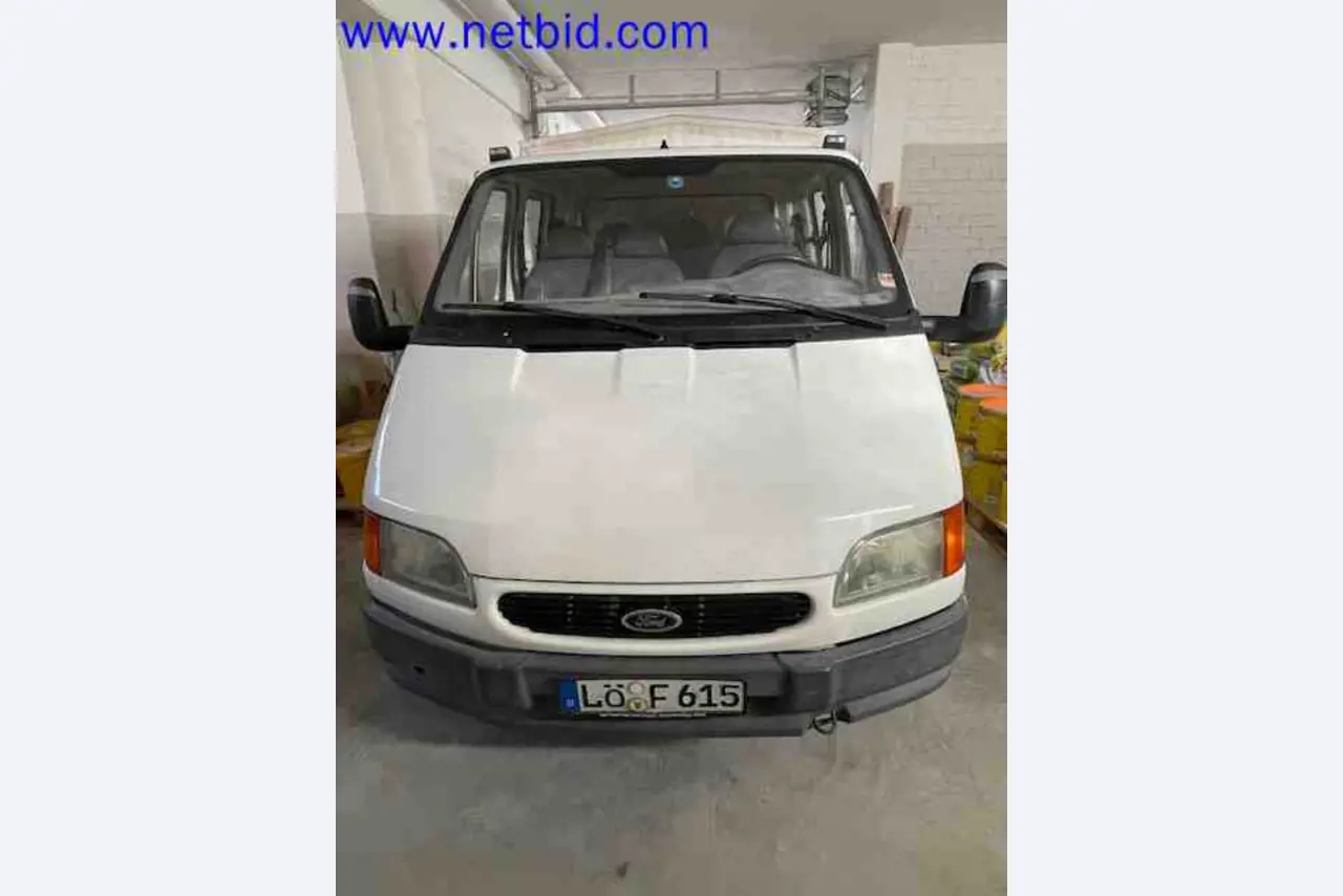 Trucks with loading crane, vans, Dokas with tarpaulin and bows, station wagons, forklift trucks, skips, small equipment, tools-2