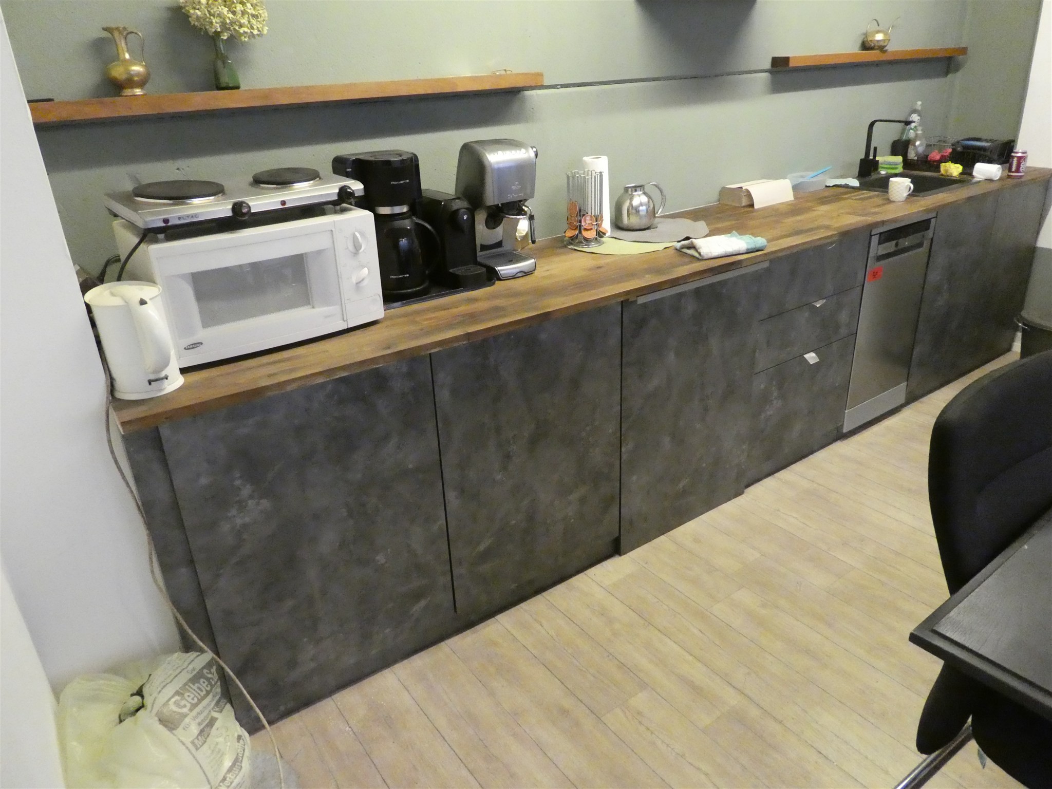 Maschinen aus dem Bereich Schreinerei & Möbelbau -11