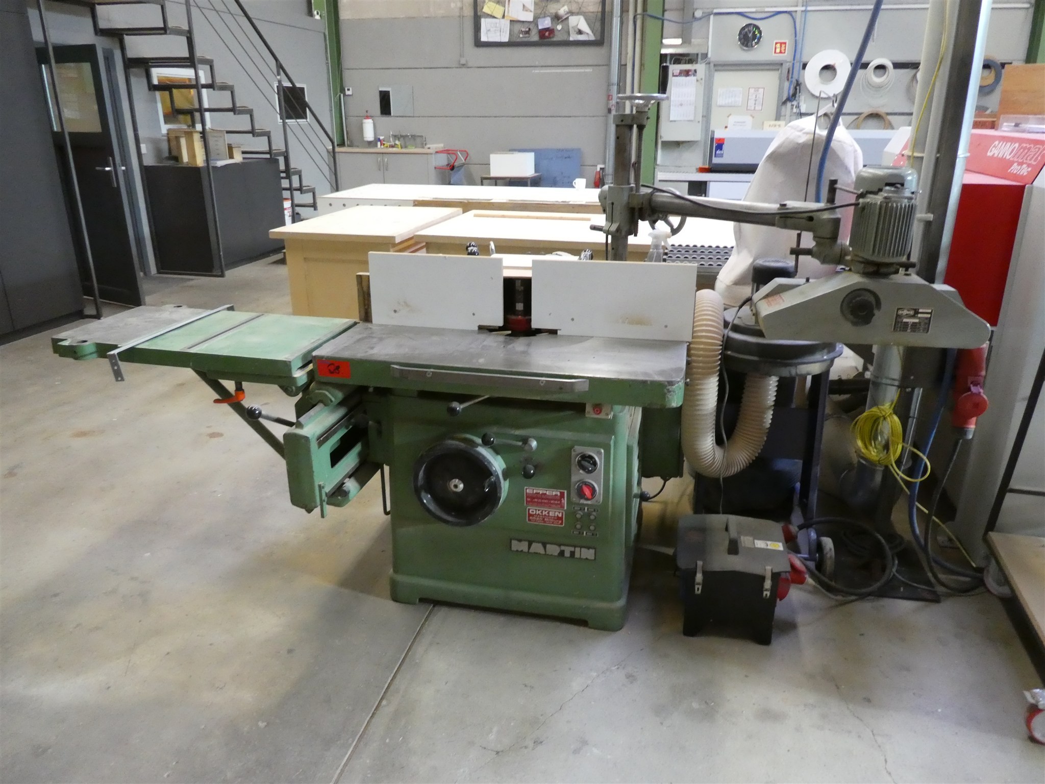 Maschinen aus dem Bereich Schreinerei & Möbelbau -9