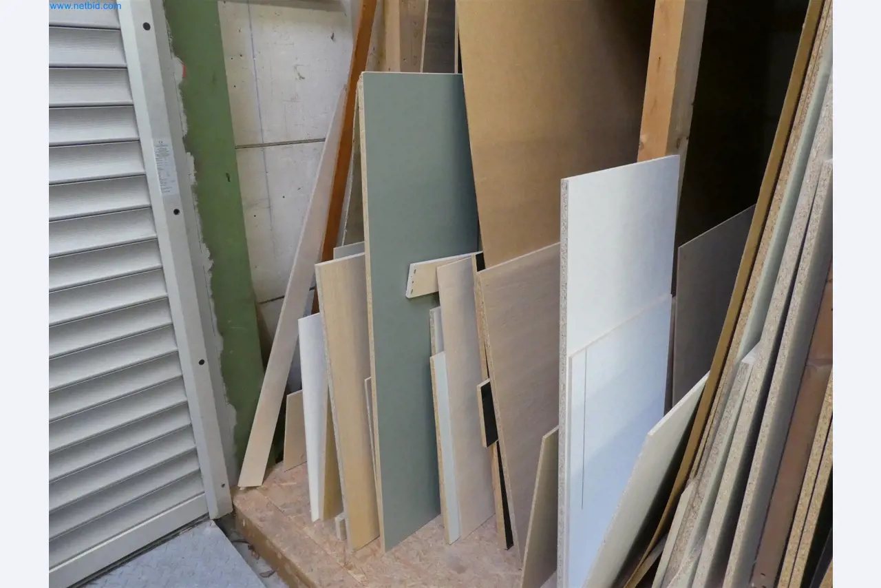 Machines from the carpentry & furniture construction sector-3