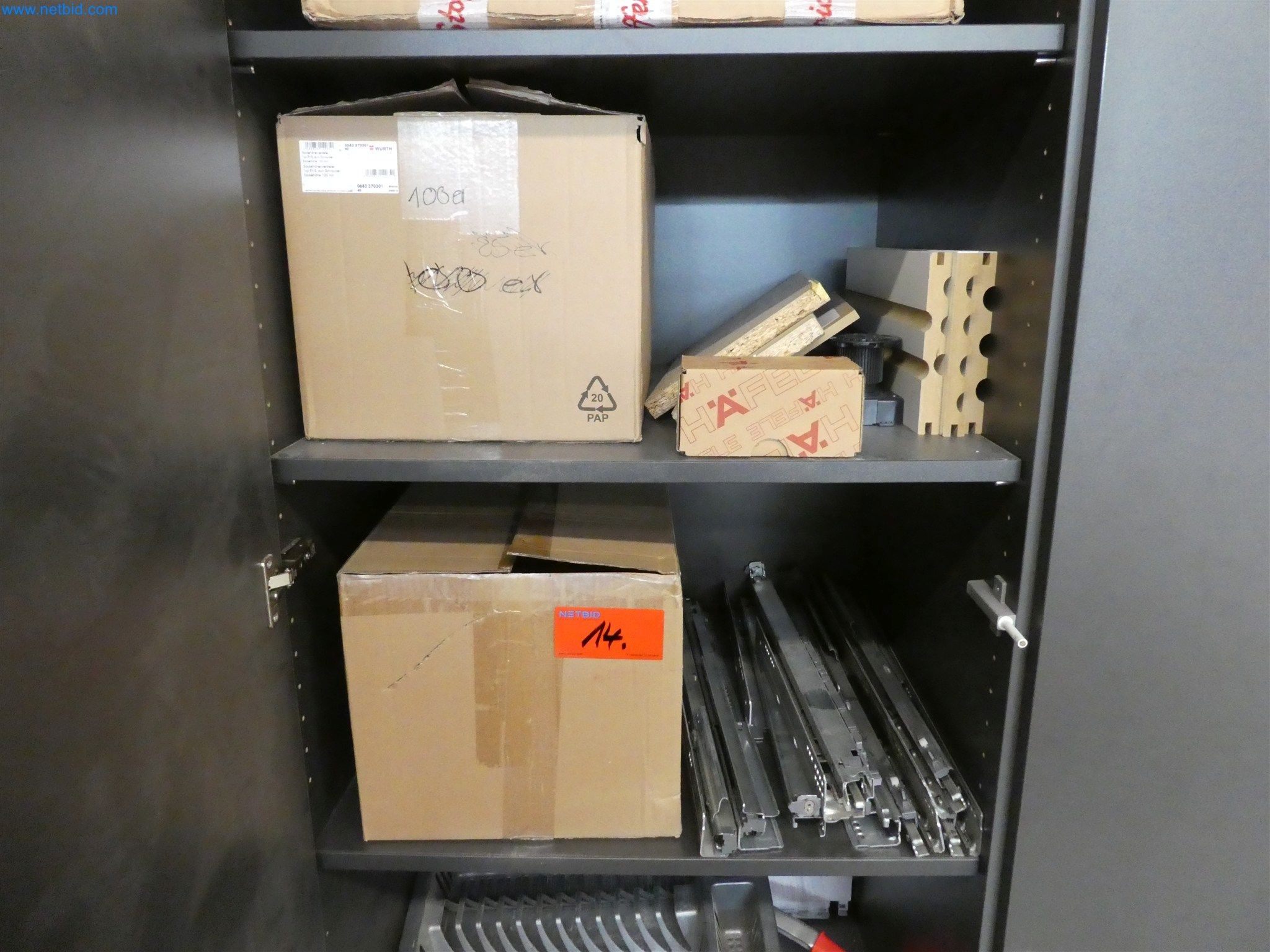 Machines from the carpentry & furniture construction sector-9