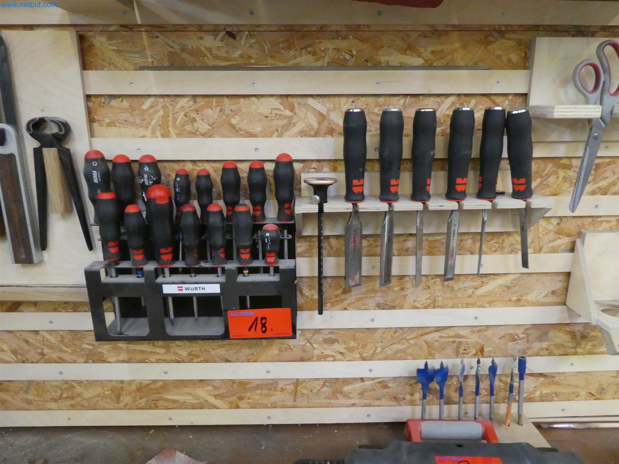 Machines from the carpentry & furniture construction sector-3