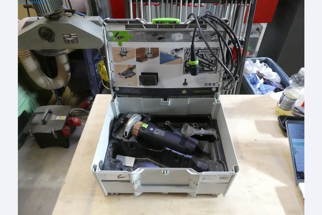 Machines from the carpentry & furniture construction sector-15