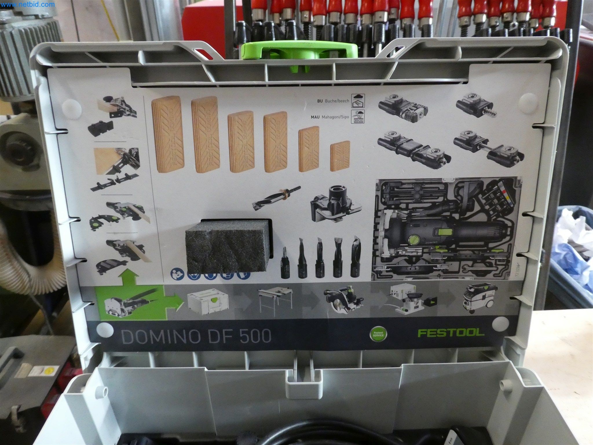 Machines from the carpentry & furniture construction sector-16