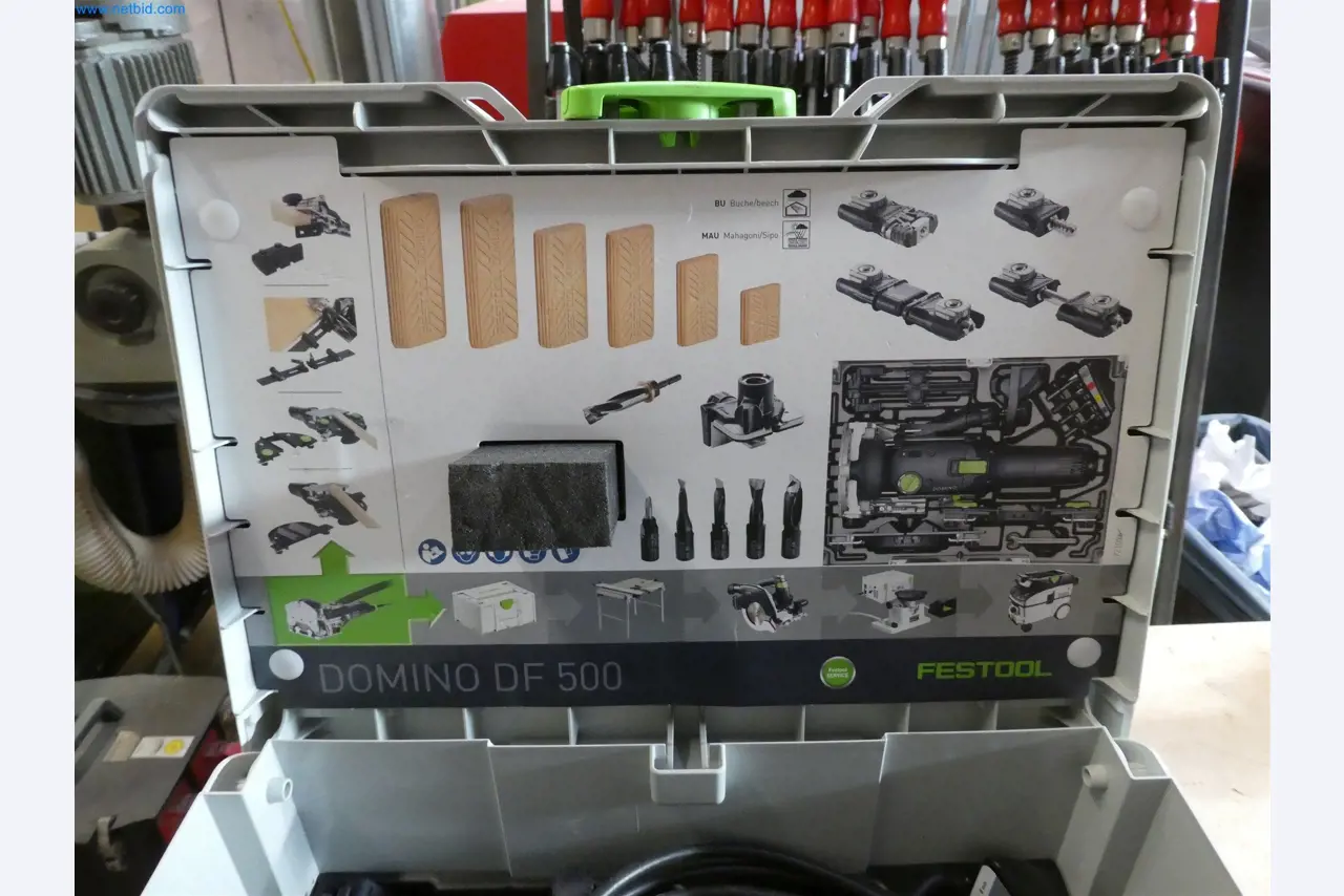 Machines from the carpentry & furniture construction sector-16