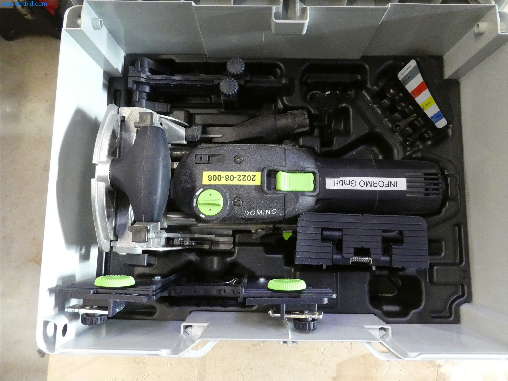 Machines from the carpentry & furniture construction sector-6