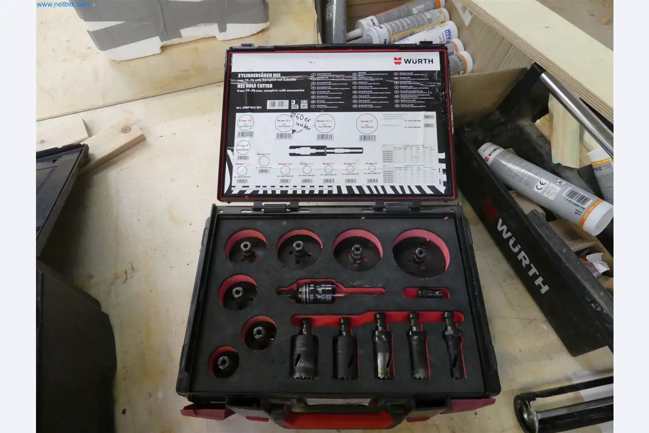 Machines from the carpentry & furniture construction sector-11