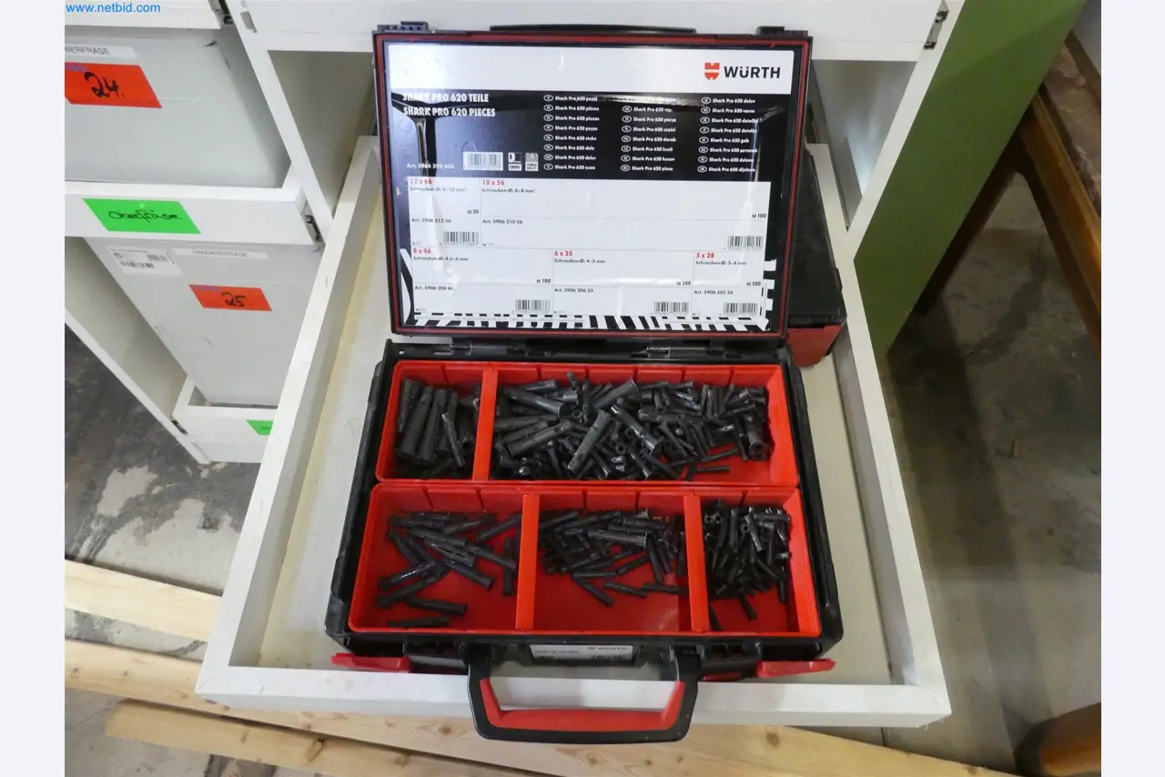 Machines from the carpentry & furniture construction sector-9