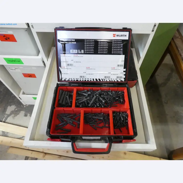 Machines from the carpentry & furniture construction sector-9