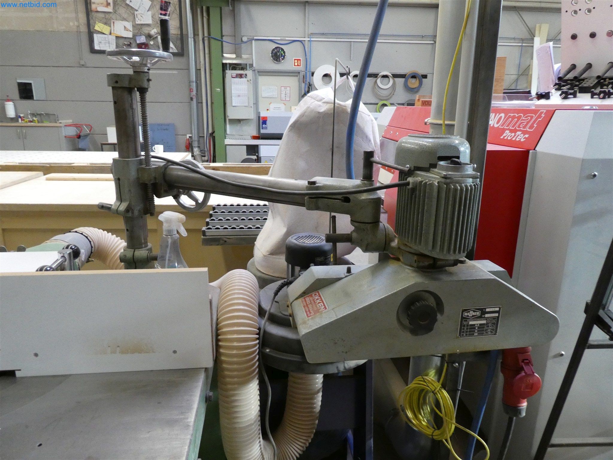 Machines from the carpentry & furniture construction sector-3