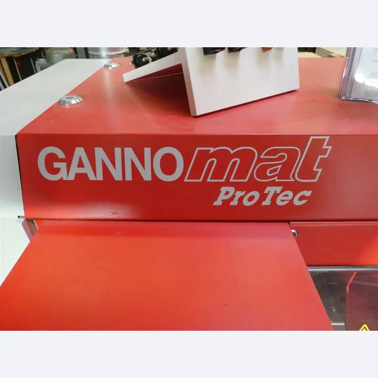 Machines from the carpentry & furniture construction sector-3