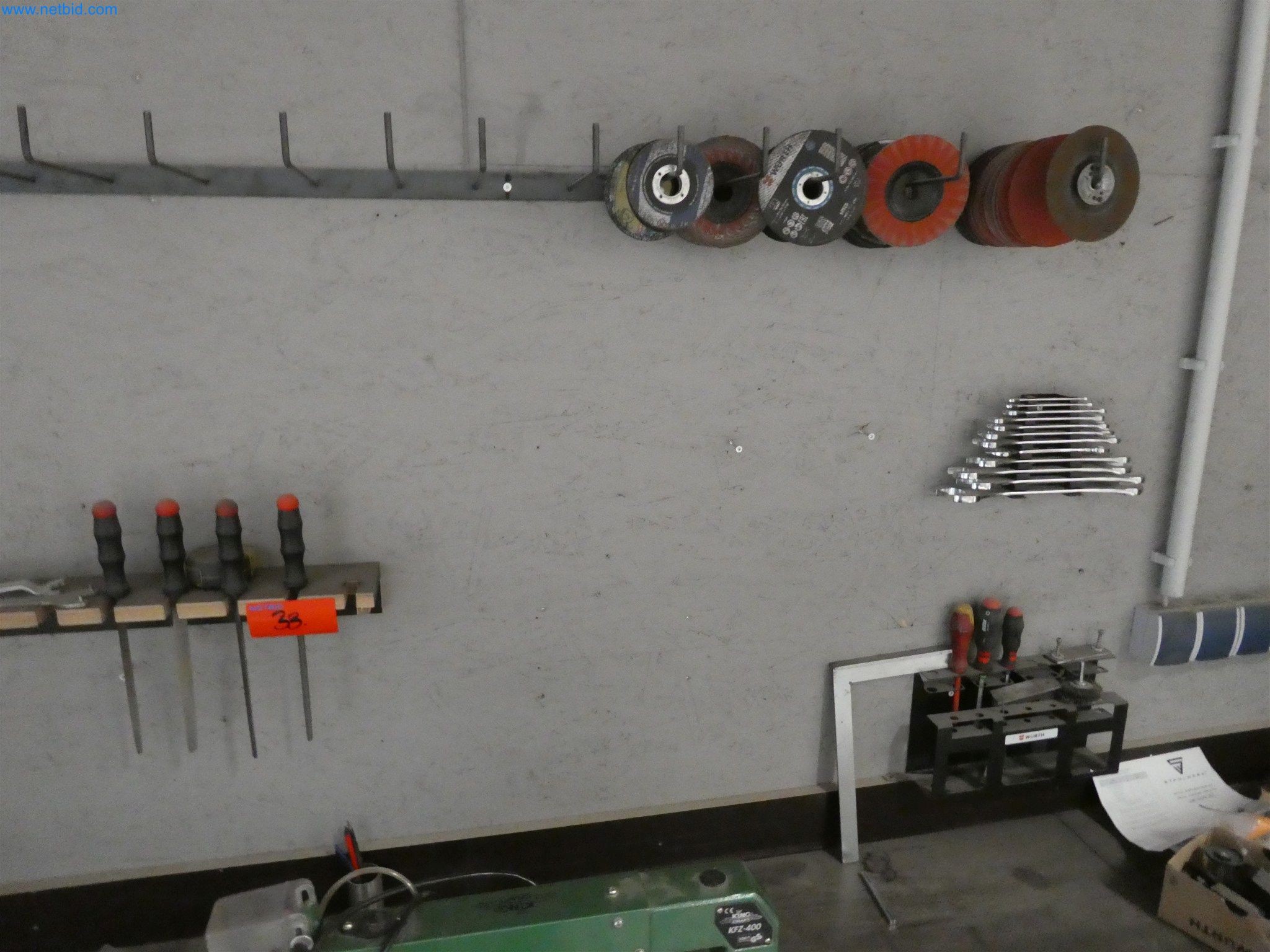 Machines from the carpentry & furniture construction sector-5