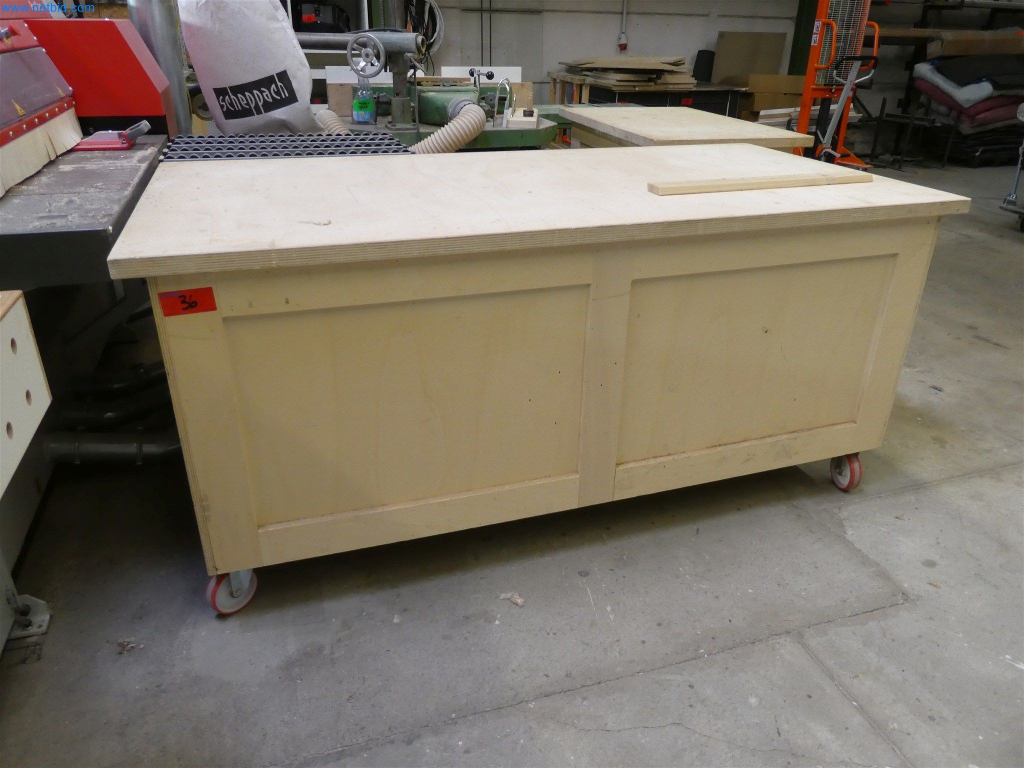 Machines from the carpentry & furniture construction sector-3