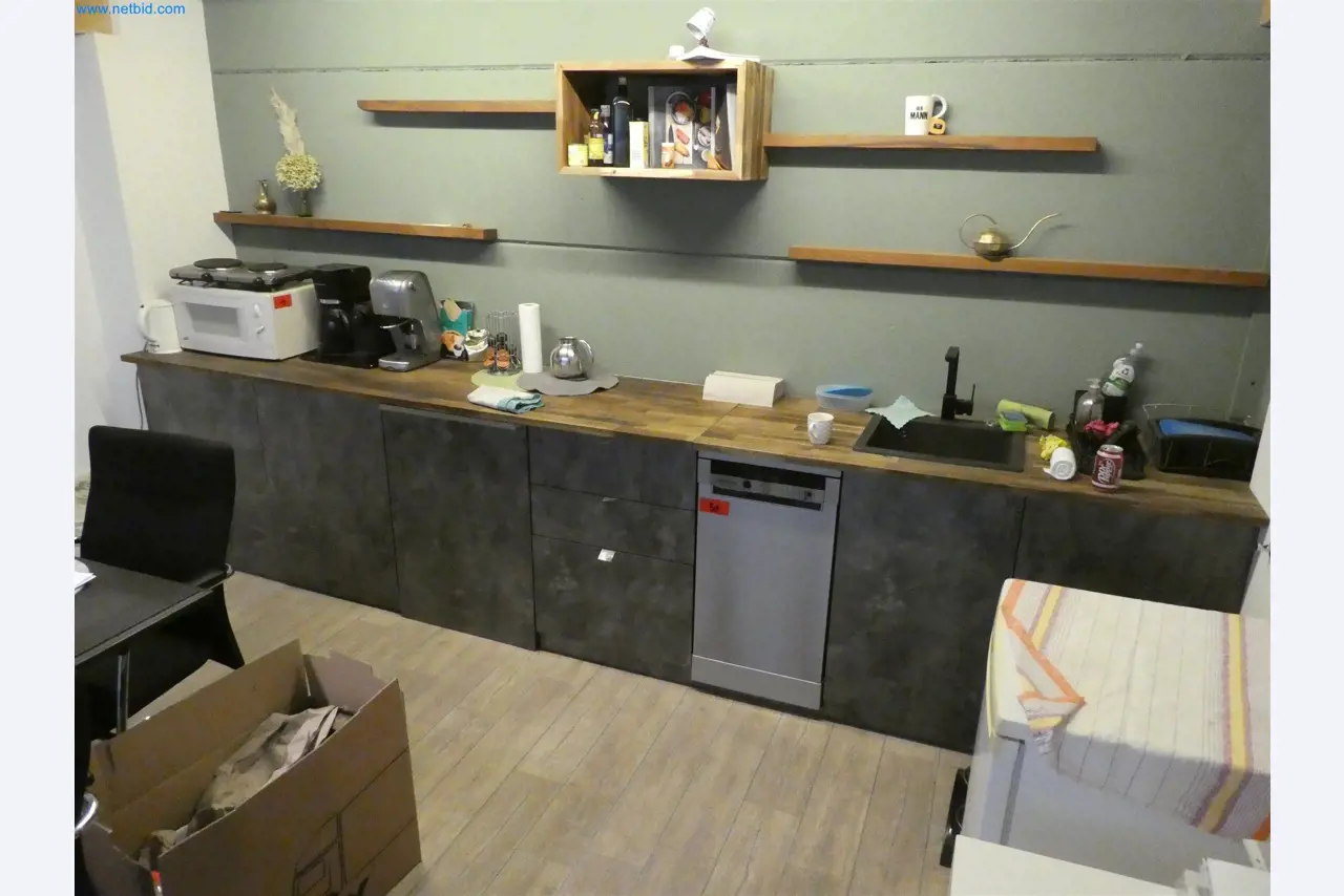 Machines from the carpentry & furniture construction sector-1