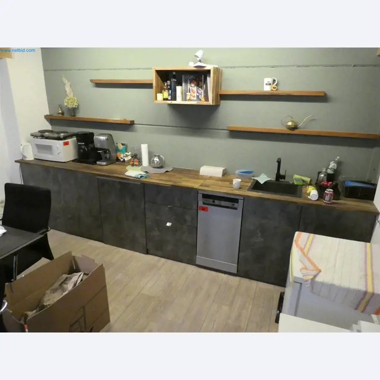 Machines from the carpentry & furniture construction sector-1