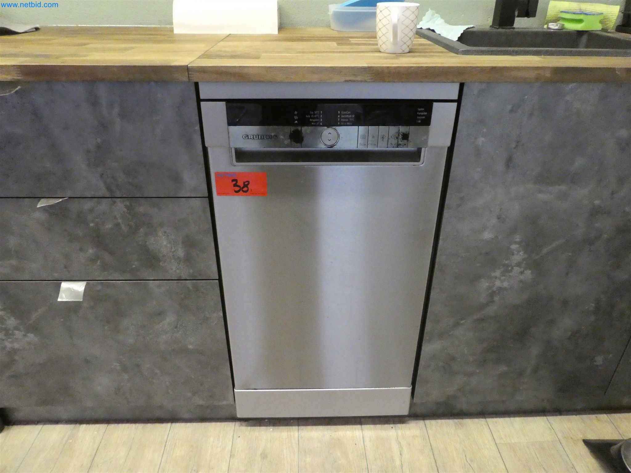 Machines from the carpentry & furniture construction sector-4