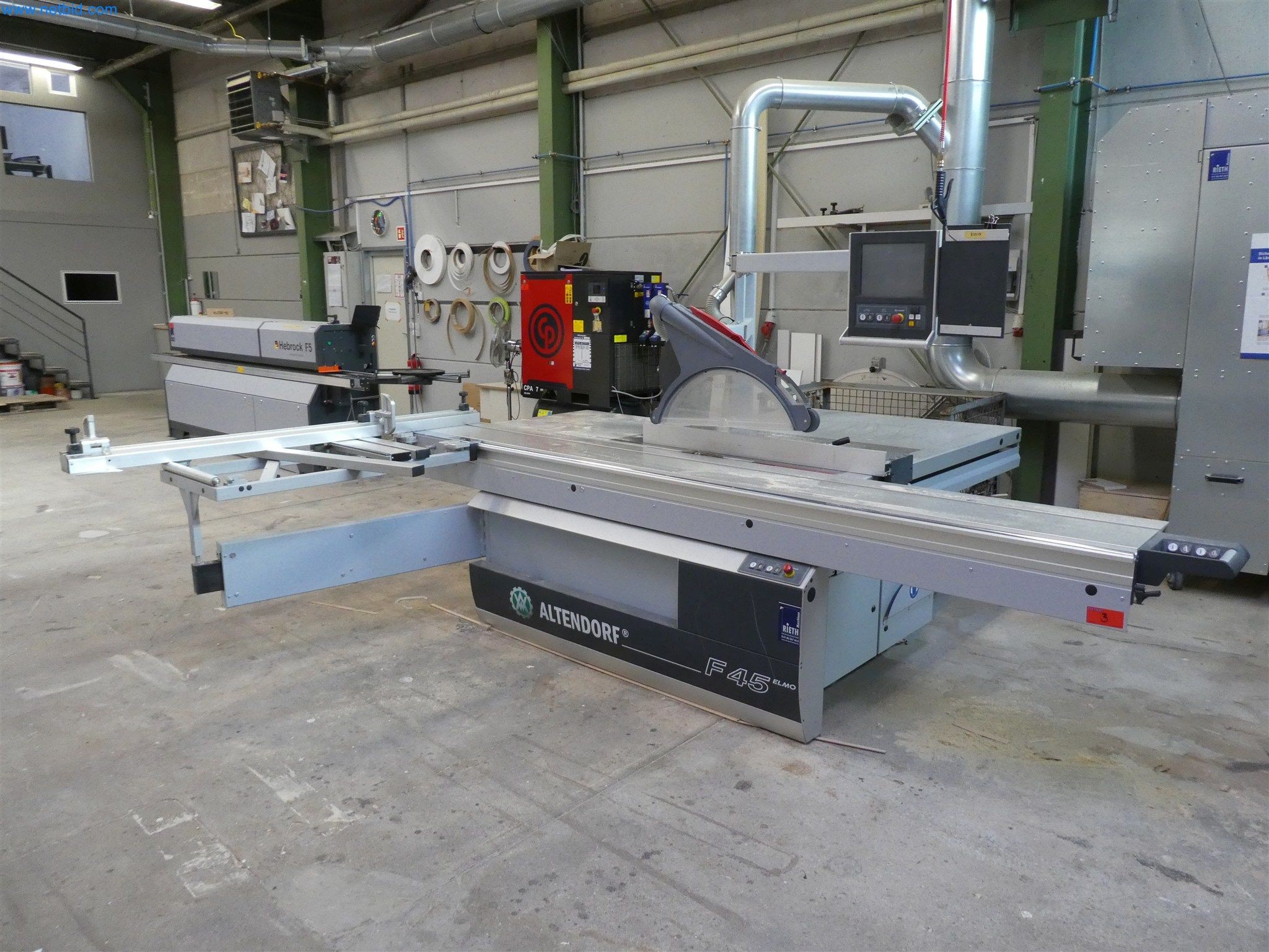 Machines from the carpentry & furniture construction sector-3