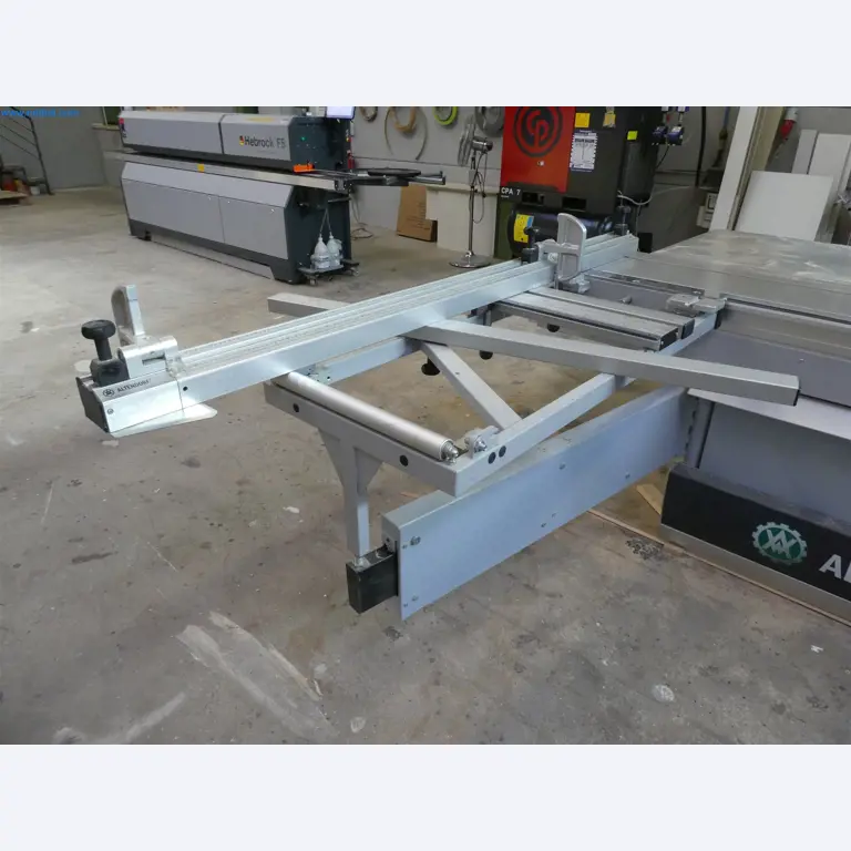 Machines from the carpentry & furniture construction sector-8