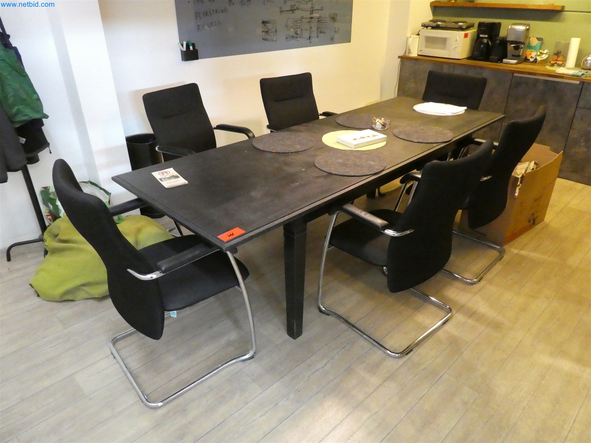 Machines from the carpentry & furniture construction sector-3