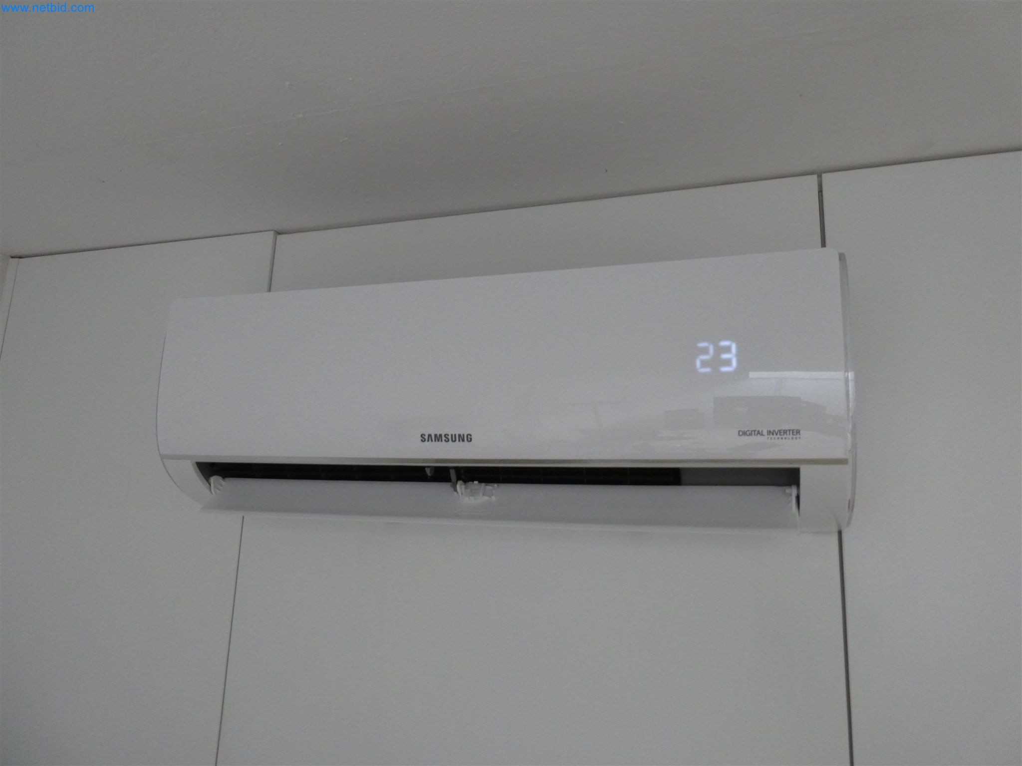 Machines from the carpentry & furniture construction sector-2