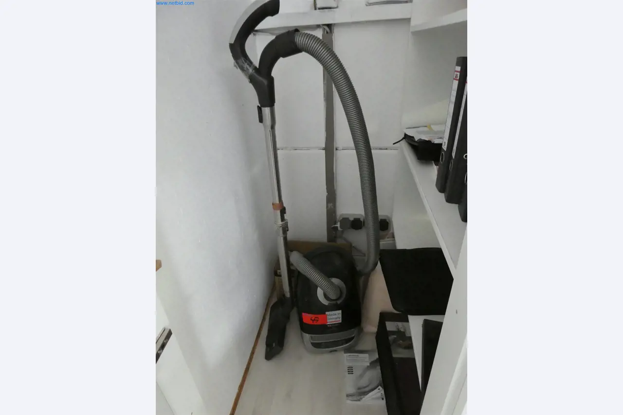 Machines from the carpentry & furniture construction sector-3