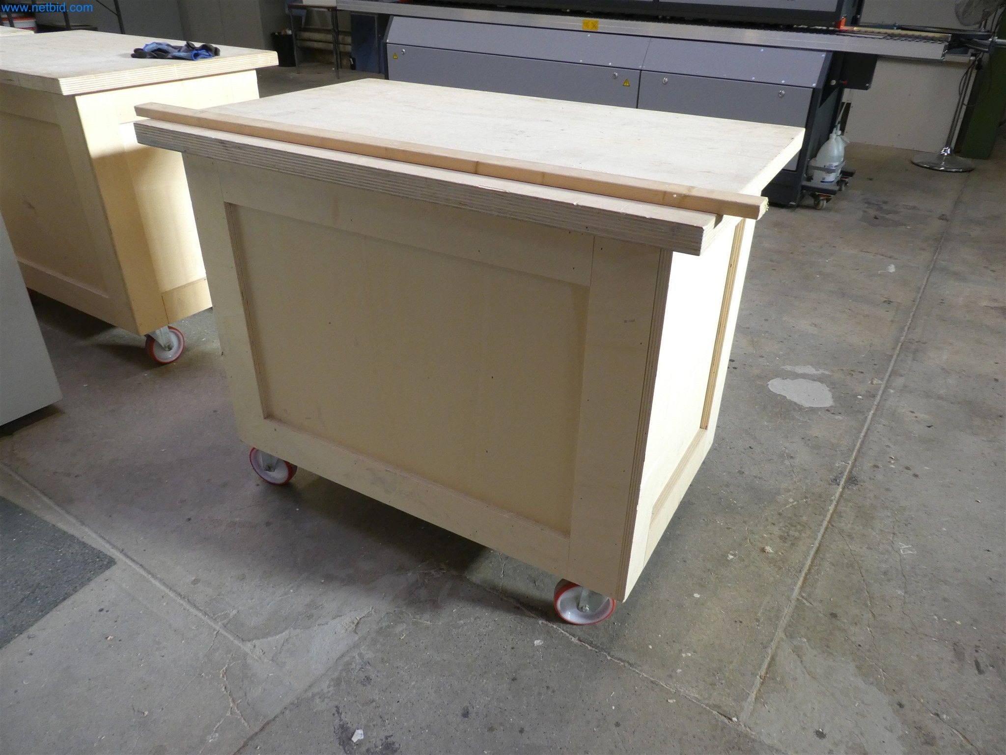 Machines from the carpentry & furniture construction sector-2