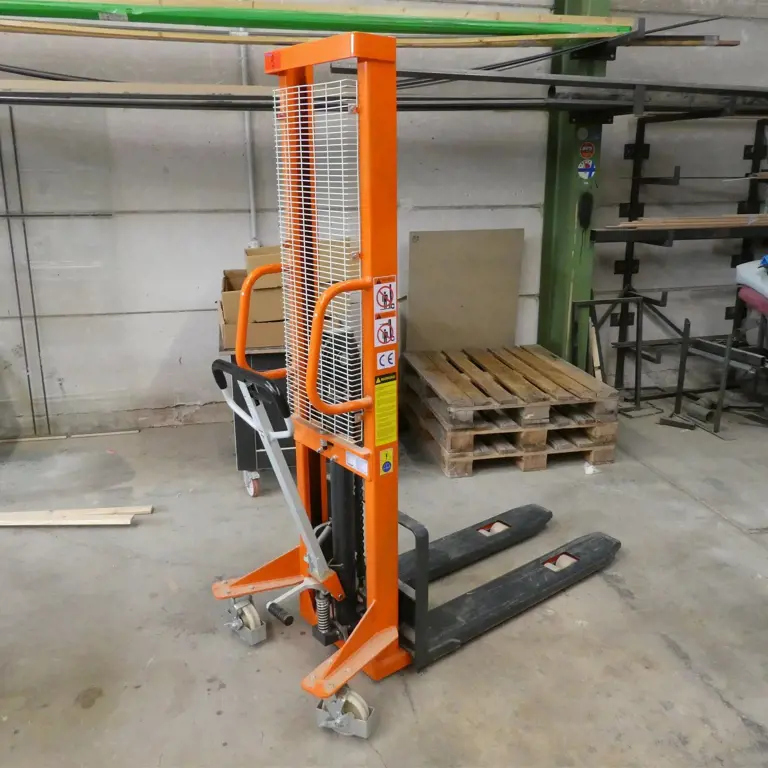 Manual hand hydraulic forklift Unicraft GHHW 1000