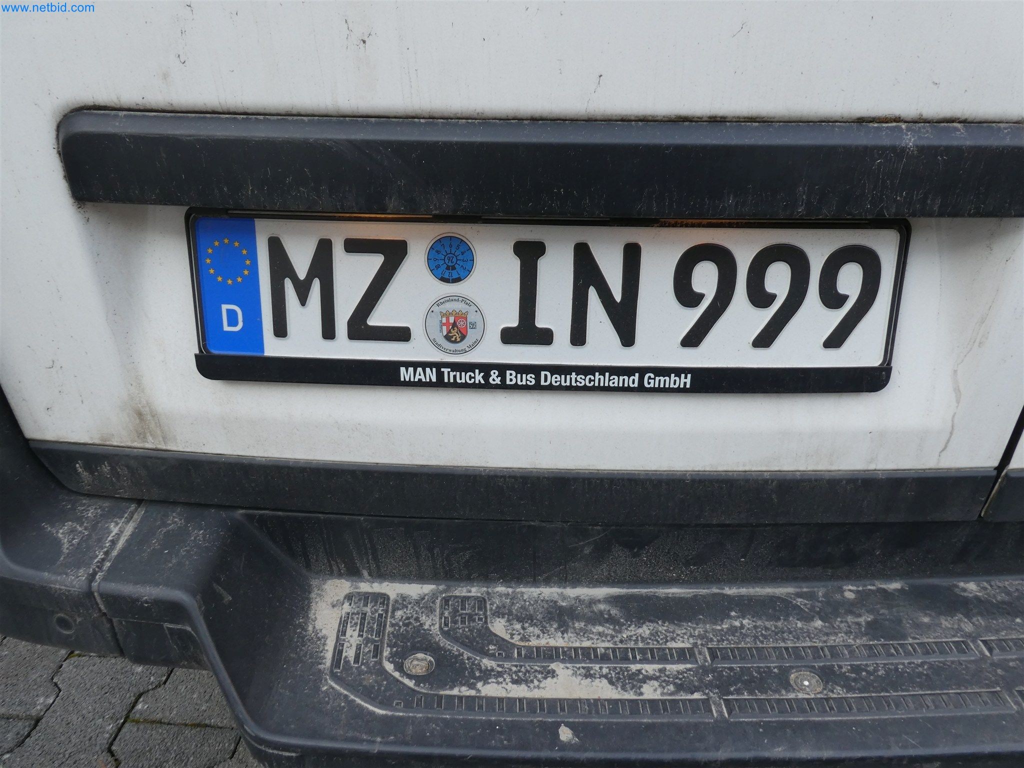 Maschinen aus dem Bereich Schreinerei & Möbelbau -15