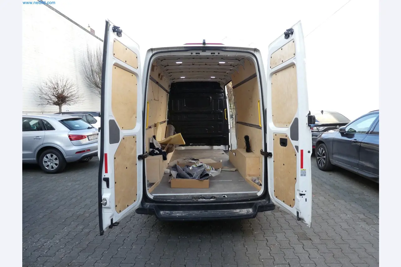 Machines du secteur de la menuiserie et de l'ameublement-17