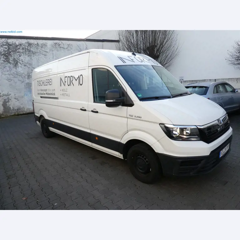 Machines du secteur de la menuiserie et de l'ameublement-1