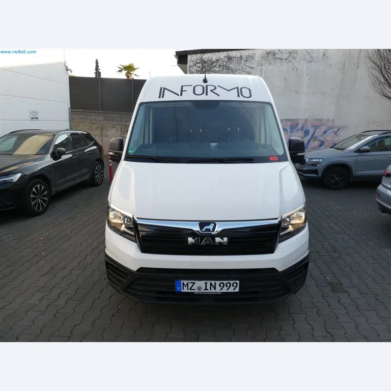 Machines du secteur de la menuiserie et de l'ameublement-5