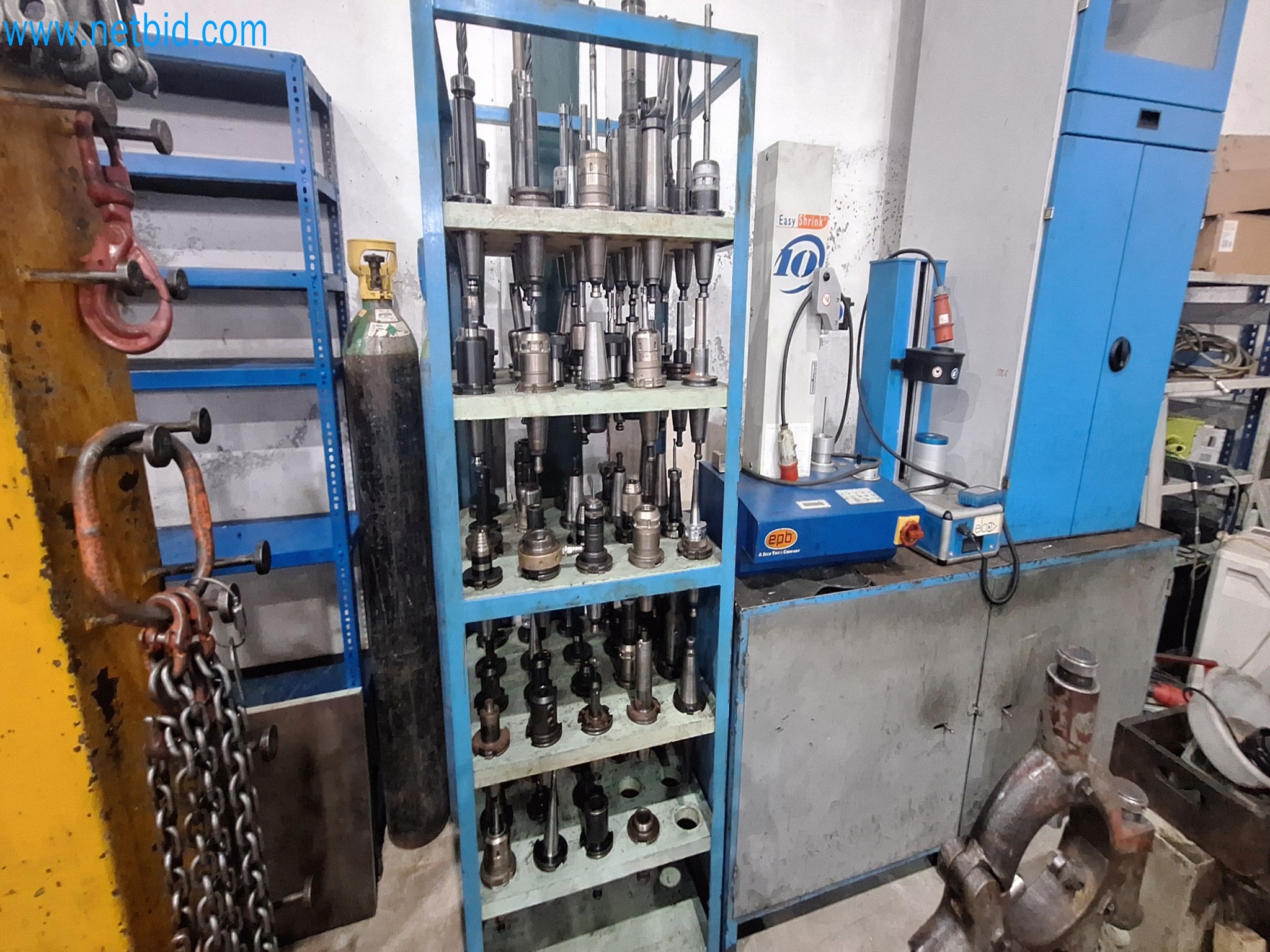 diverse Kraftfahrzeuge-1