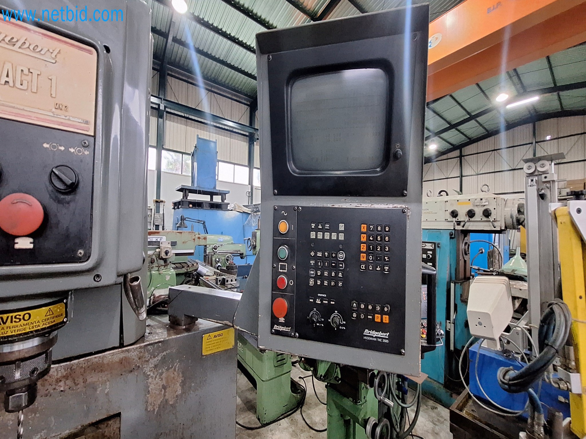 Vários veículos a motor-11